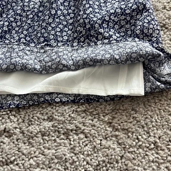 Princess Polly Blue Floral Romper - Picture 6 of 6